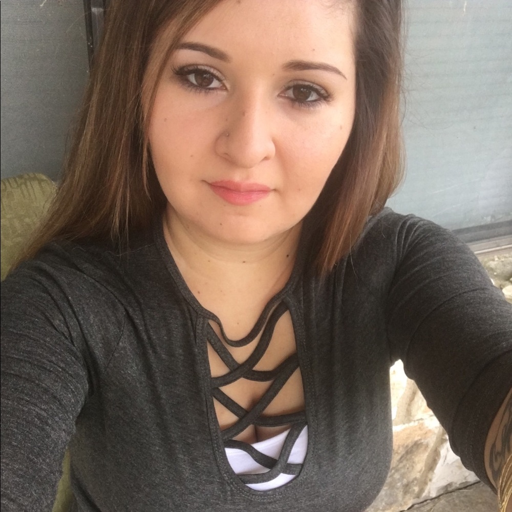 Meet your Posher, Lacey